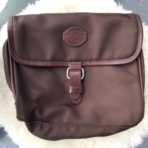 Genuine Filson Accessory Bag Clutch Style Waxed Cotton Twill with Leather Trim - Picture 2 of 12